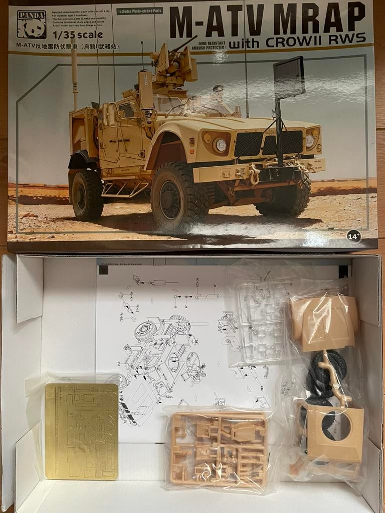 Panda 1/35 M-ATV MRAP, Ophalen of Verzenden, Zo goed als nieuw