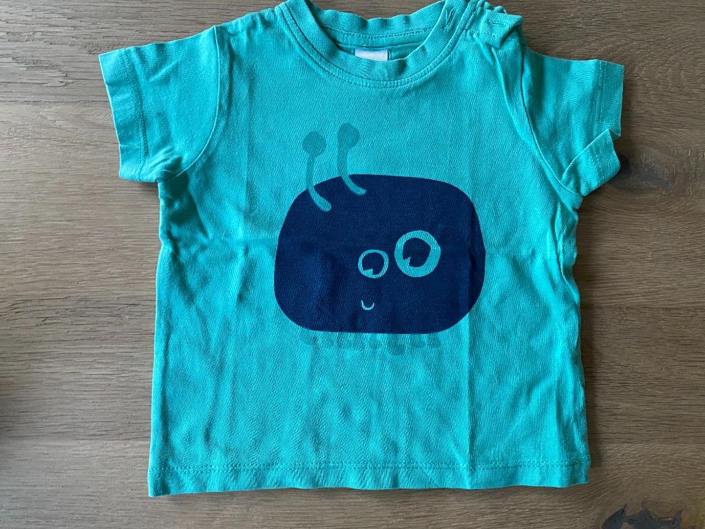 c&a groene t-shirt maat 68 of 4-6 maand, Kinderen en Baby's, Babykleding | Maat 68, C&A, Jongetje of Meisje, Ophalen of Verzenden