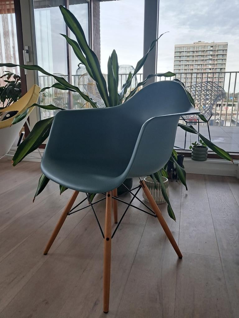 Fauteuil Vitra Eames DAW, Enlèvement, Comme neuf