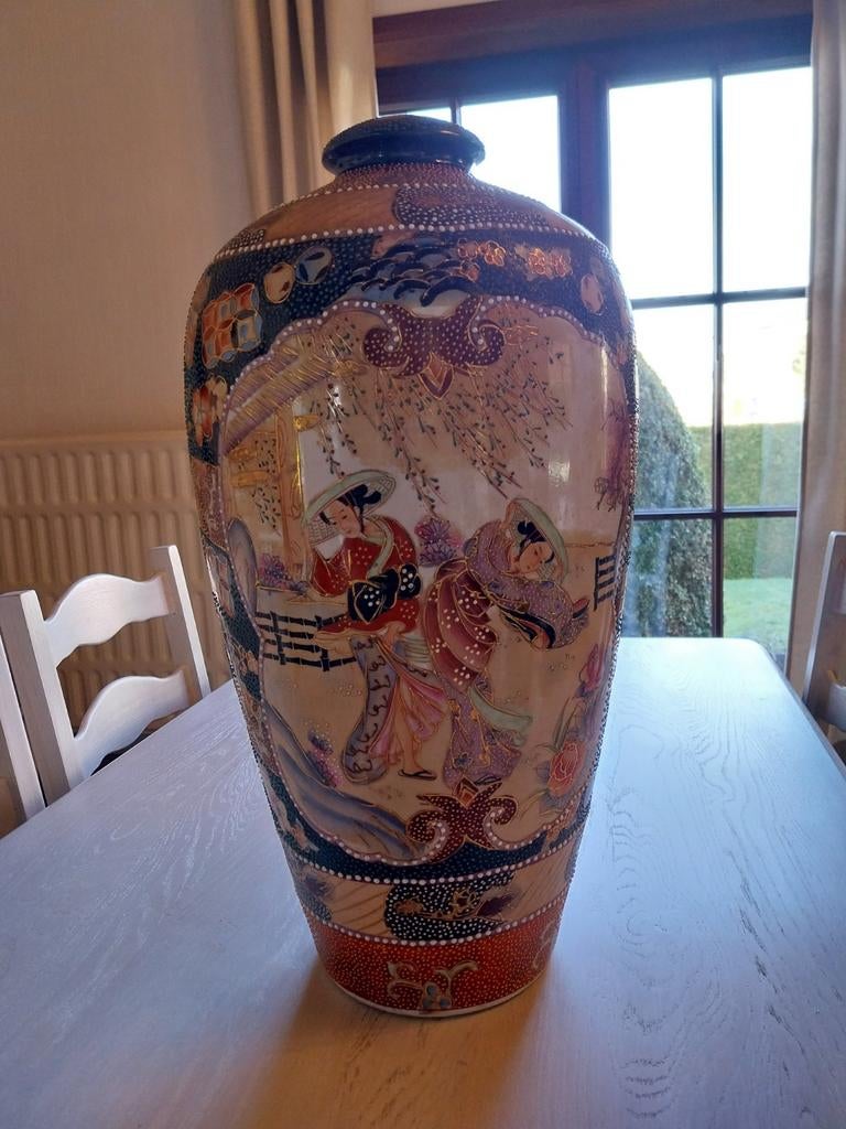 Lampadaire style chinois en très bon état. 60cm de hauteur, Enlèvement ou Envoi