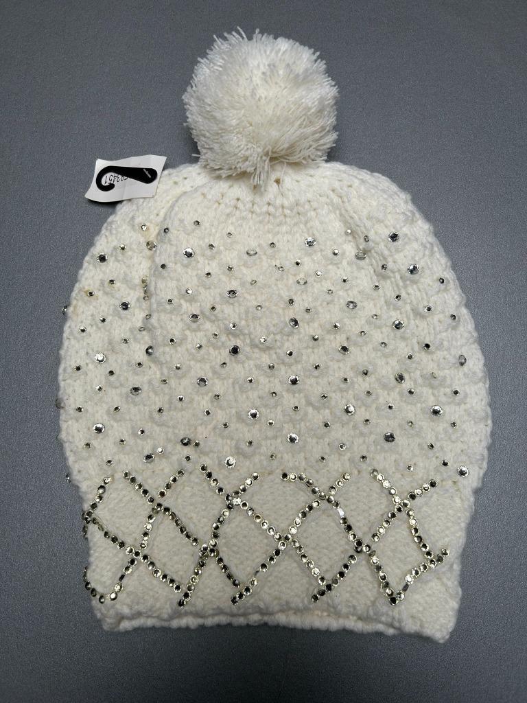 Nieuw wit mutsje met pompon en strass steentjes, Sans marque, Ophalen of Verzenden, Nieuw, Muts