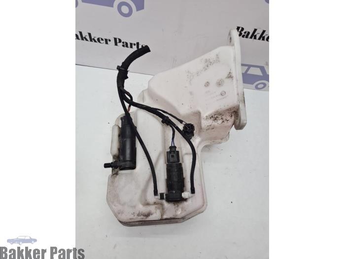 Réservoir lave-glace avant d'un Audi A3, Autos : Pièces & Accessoires, Vitres & Accessoires, Audi, Utilisé, 3 mois de garantie