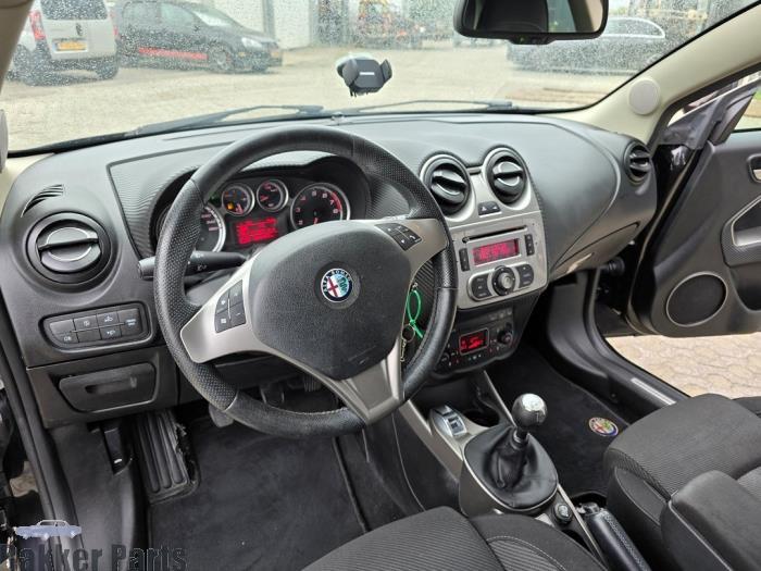 Volant d'un Alfa Romeo Mito, Autos : Pièces & Accessoires, -, -, 3 mois de garantie, Utilisé