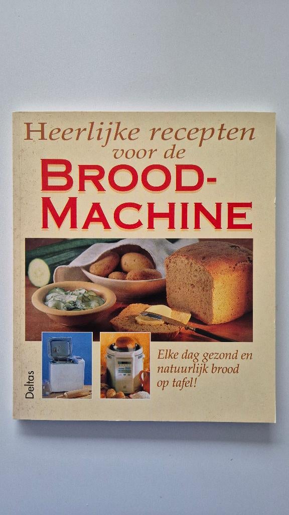 Art. 897 De délicieuses recettes pour la machine à pain, Enlèvement ou Envoi, Comme neuf