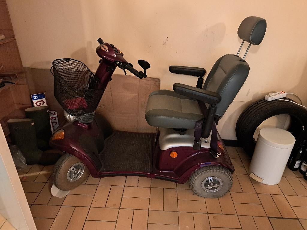 Scootmobiel, Gebruikt, 26 t/m 35 km, 11 t/m 15 km/u, Ophalen