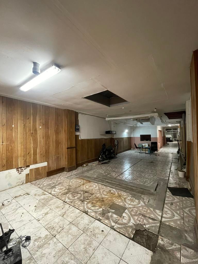 Te huur: ruime opslagruimte 150 m² – met sanitair