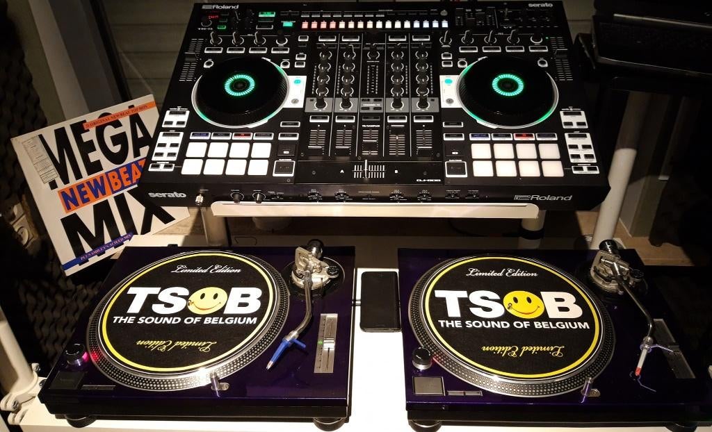Roland dj-808, Muziek en Instrumenten, Ophalen, Zo goed als nieuw, Dj-set