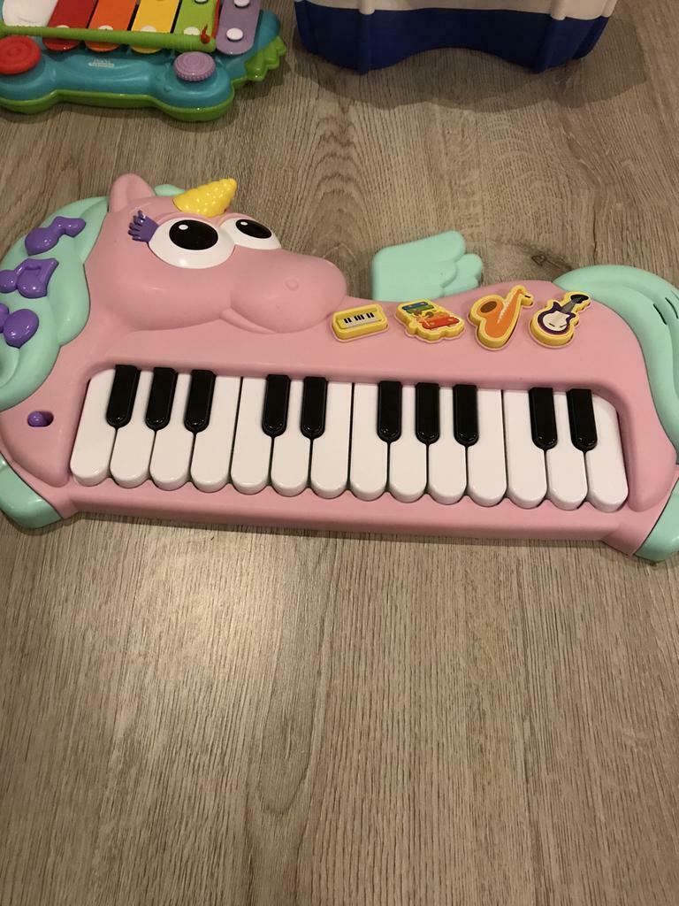 Te koop piano, Ophalen, Gebruikt, Meisje