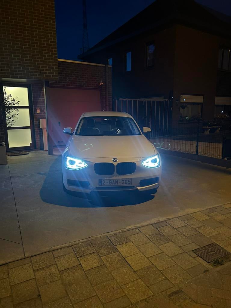 BMW F20 114i  (2014), Auto's, BMW, 4 deurs, 4 cilinders, 1600 cc, Wit