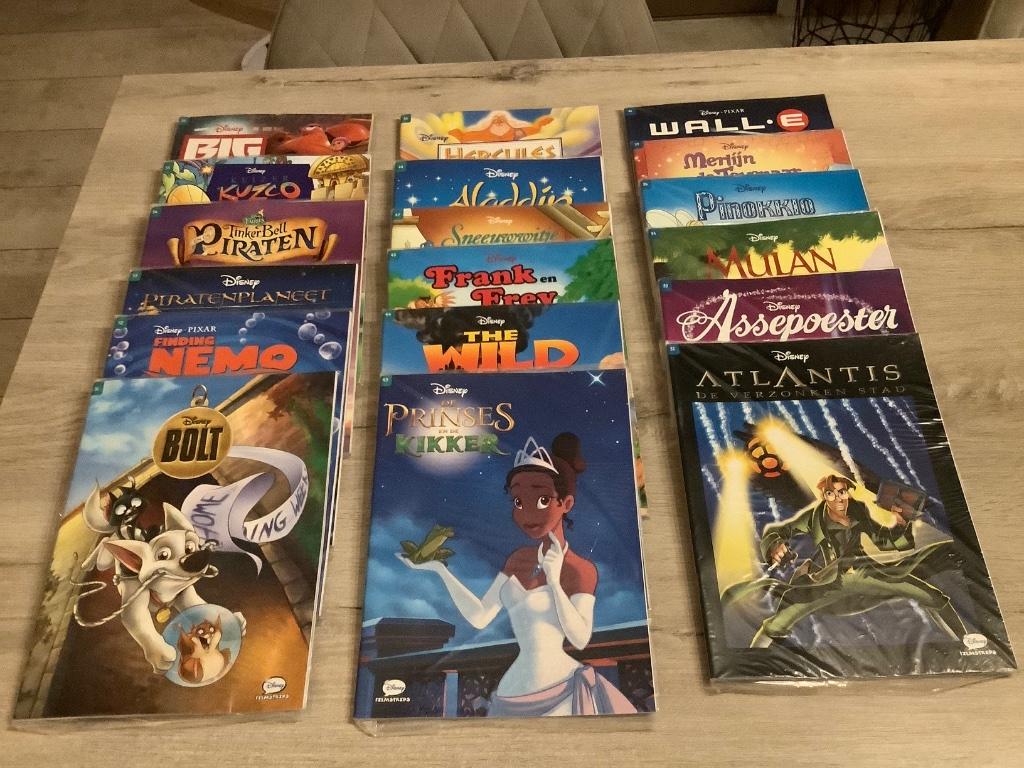 Disney : Les différentes bandes dessinées, partie 1, Plusieurs BD, Enlèvement ou Envoi, Comme neuf, Disney