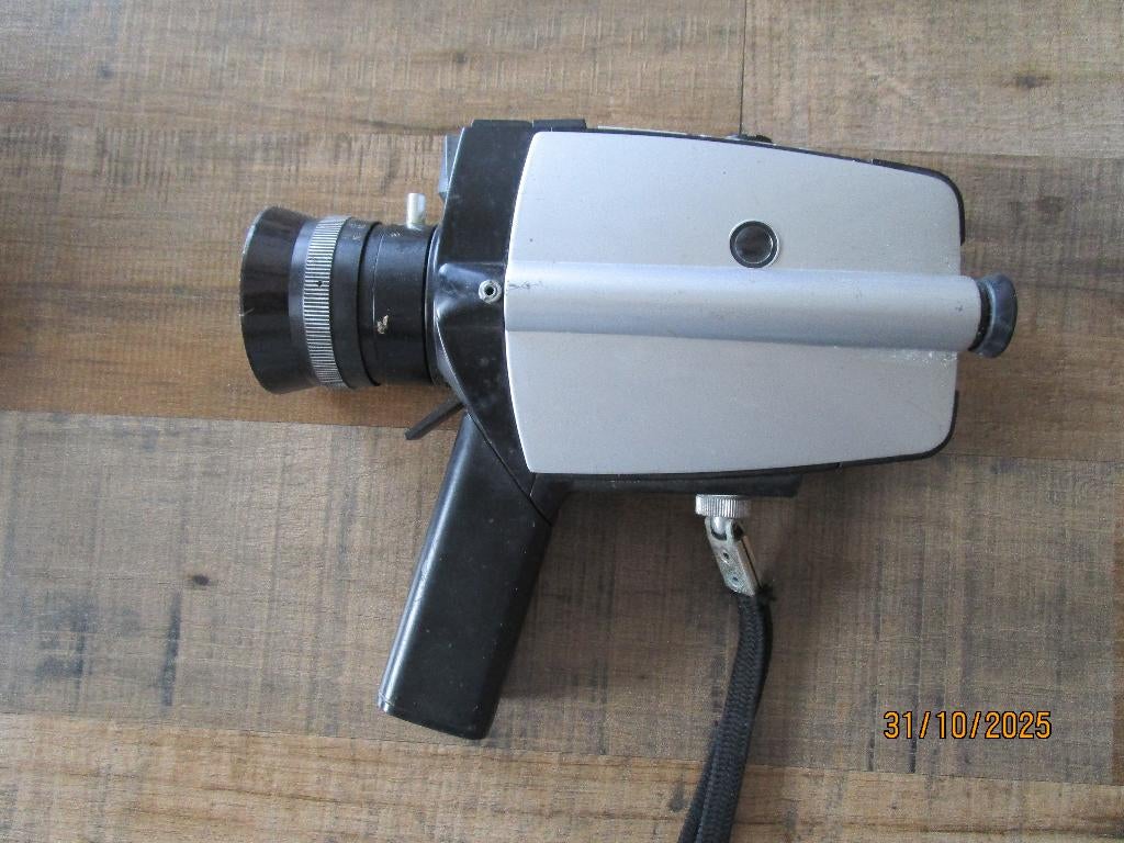 Oude film camera Bauer, Verzamelen, Ophalen, 1960 tot 1980, Filmcamera