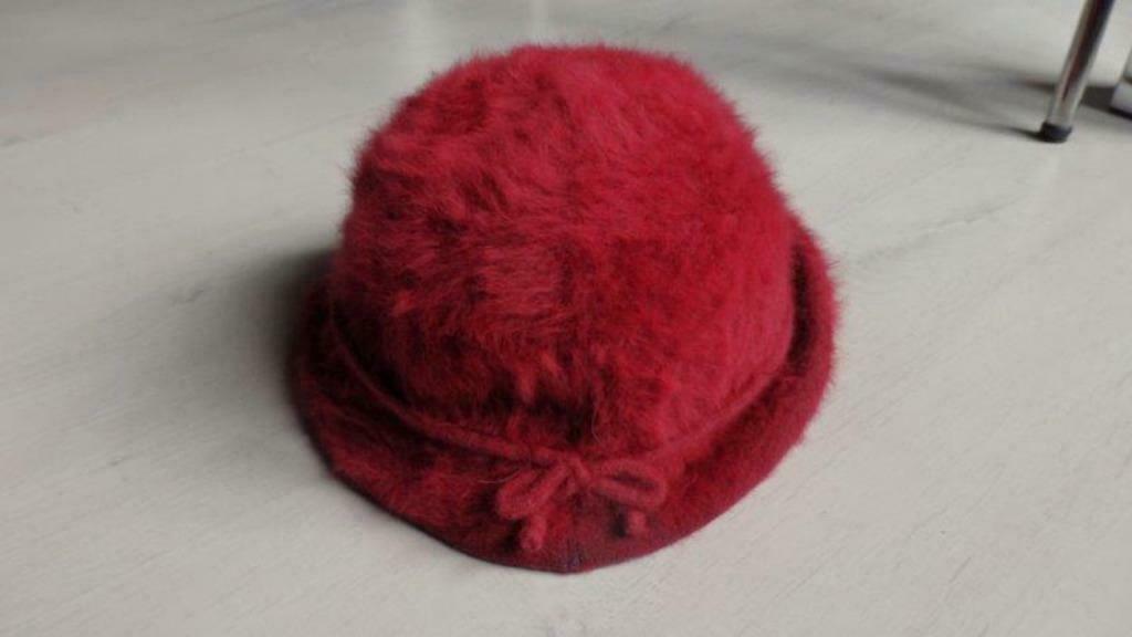 mooi vintage hoedje in wol van Kangol, Kleding | Dames, Mutsen, Sjaals en Handschoenen, Zo goed als nieuw, Muts, Maat 36 (S), Ophalen