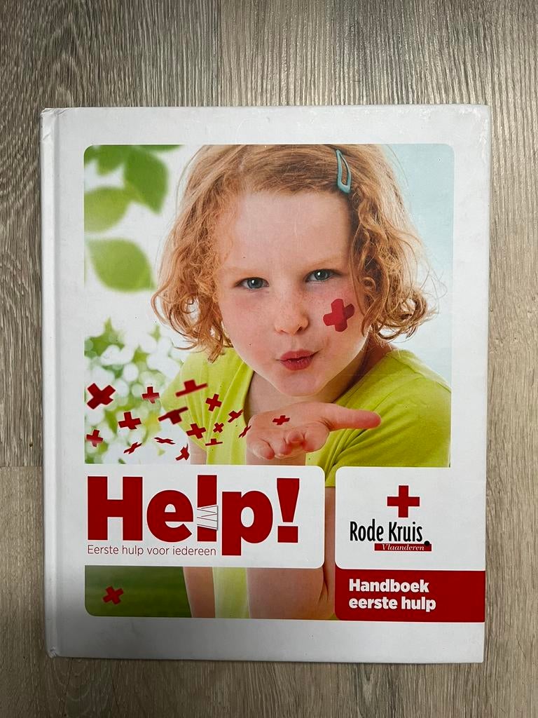 HELP! EHBO boek + cursus, Ophalen, Zo goed als nieuw