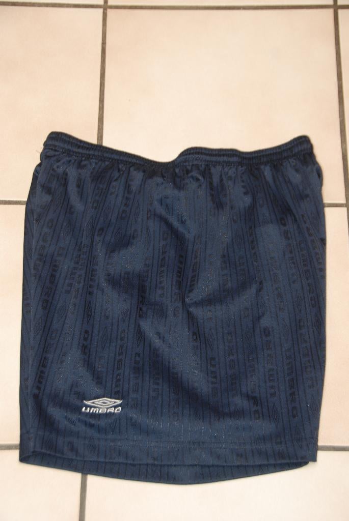 Marineblauwe sportbroek „Umbro” maat L als NIEUW!, Kleding | Heren, Sportkleding, Maat 52/54 (L), Blauw, Ophalen of Verzenden