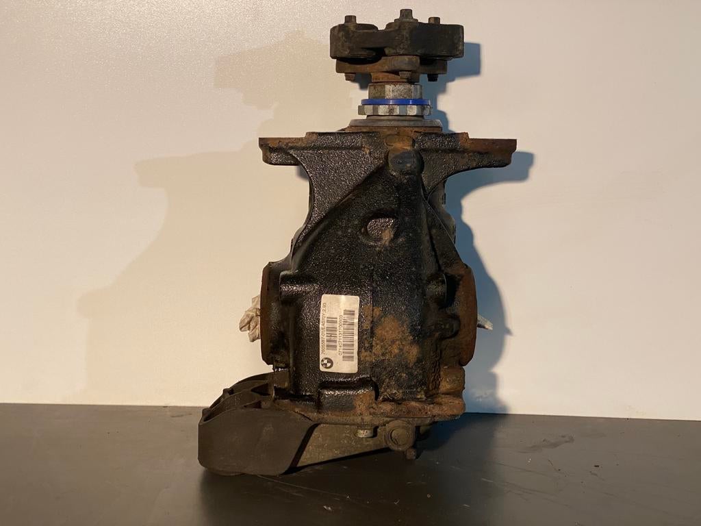 BMW achterdifferentieel (7605587), Ophalen, Gebruikt, V, BMW