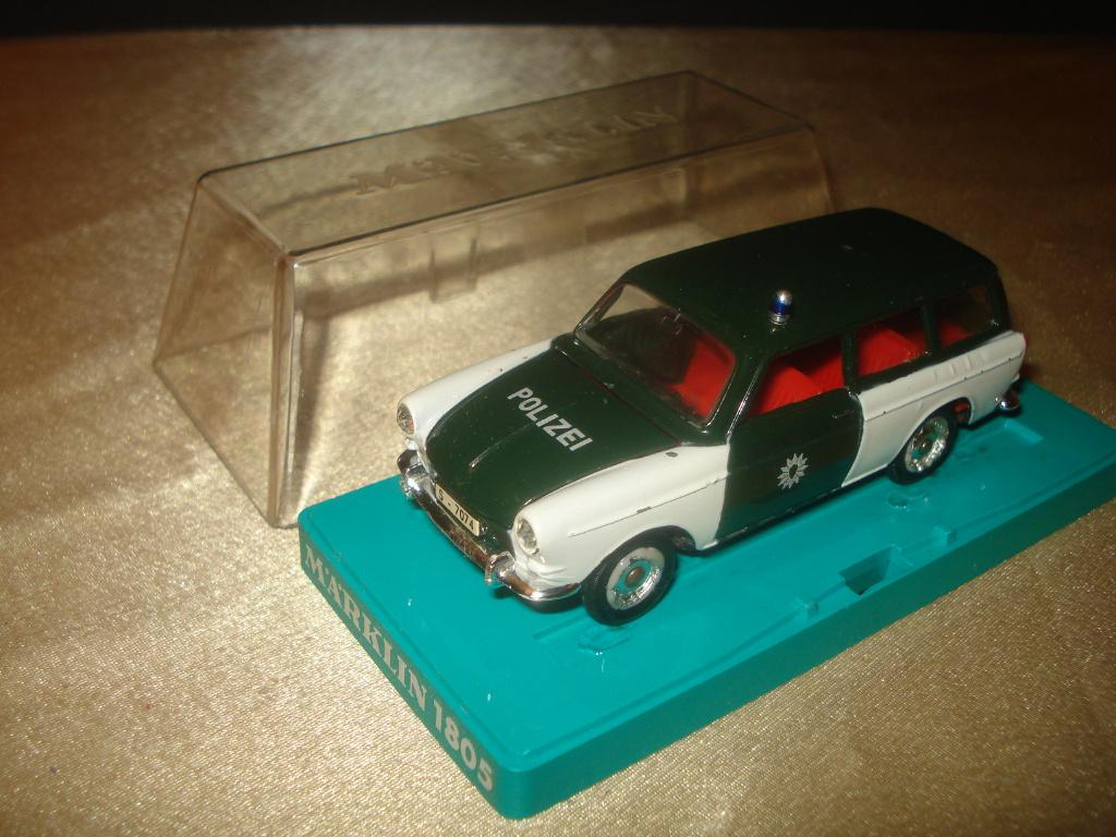 MARKLIN Ancienne Volkswagen Variant 1600 L Polizei en Boîte, Enlèvement ou Envoi, Utilisé, Voiture, Autres marques