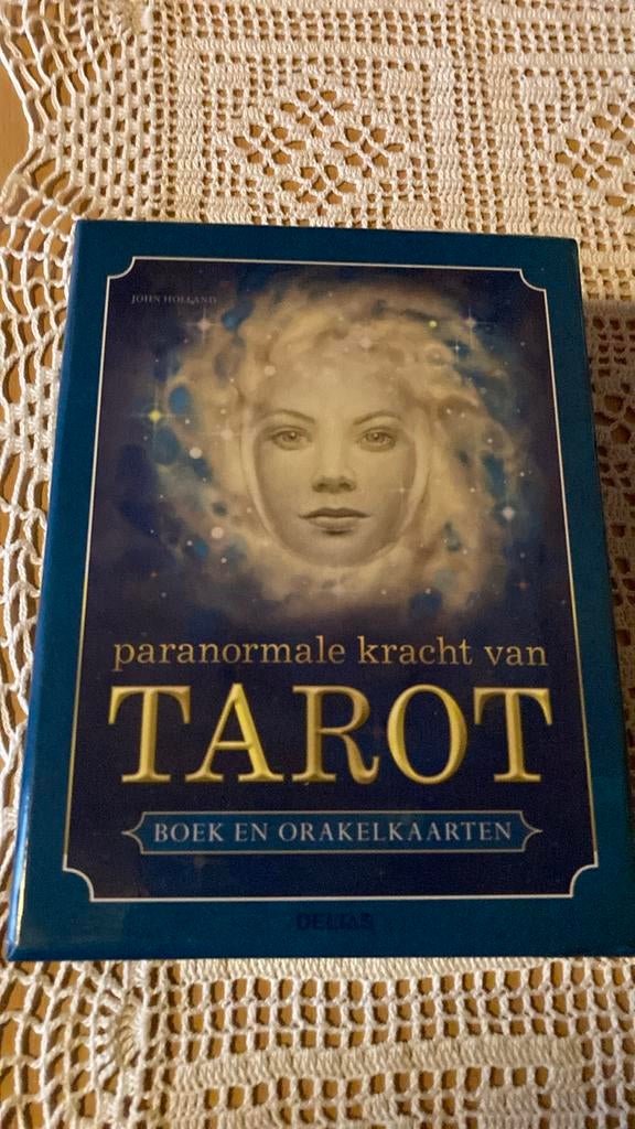 John Holland - Paranormale kracht van Tarot, Ophalen, Zo goed als nieuw, John Holland