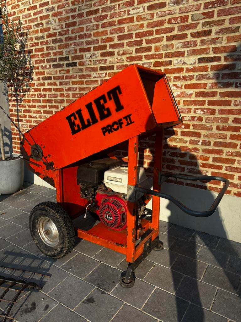 Eliet Hakselaar Prof 2, Ophalen, Gebruikt, Benzine, Eliet