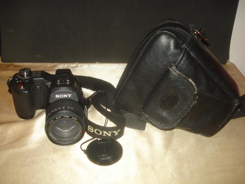 SONY Cyber-Shot DSC-F828 Appareil Photo Numérique Zoom X 7, Enlèvement ou Envoi, Comme neuf, Compact, Autres Marques