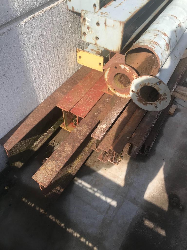 Stalen I-balken en buizen, Enlèvement