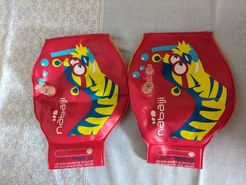 Bandes de natation Nabaiji 11-30 kg, Enlèvement