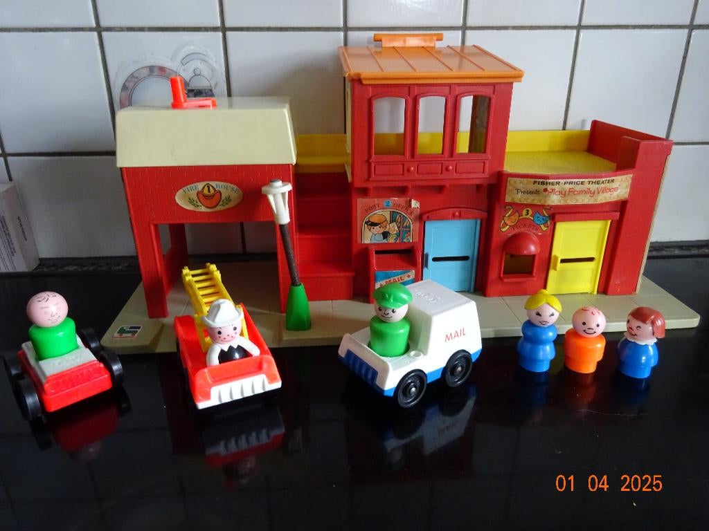 Vintage Fisher Price Play Family #997 Village* Met sirene!, Ophalen of Verzenden