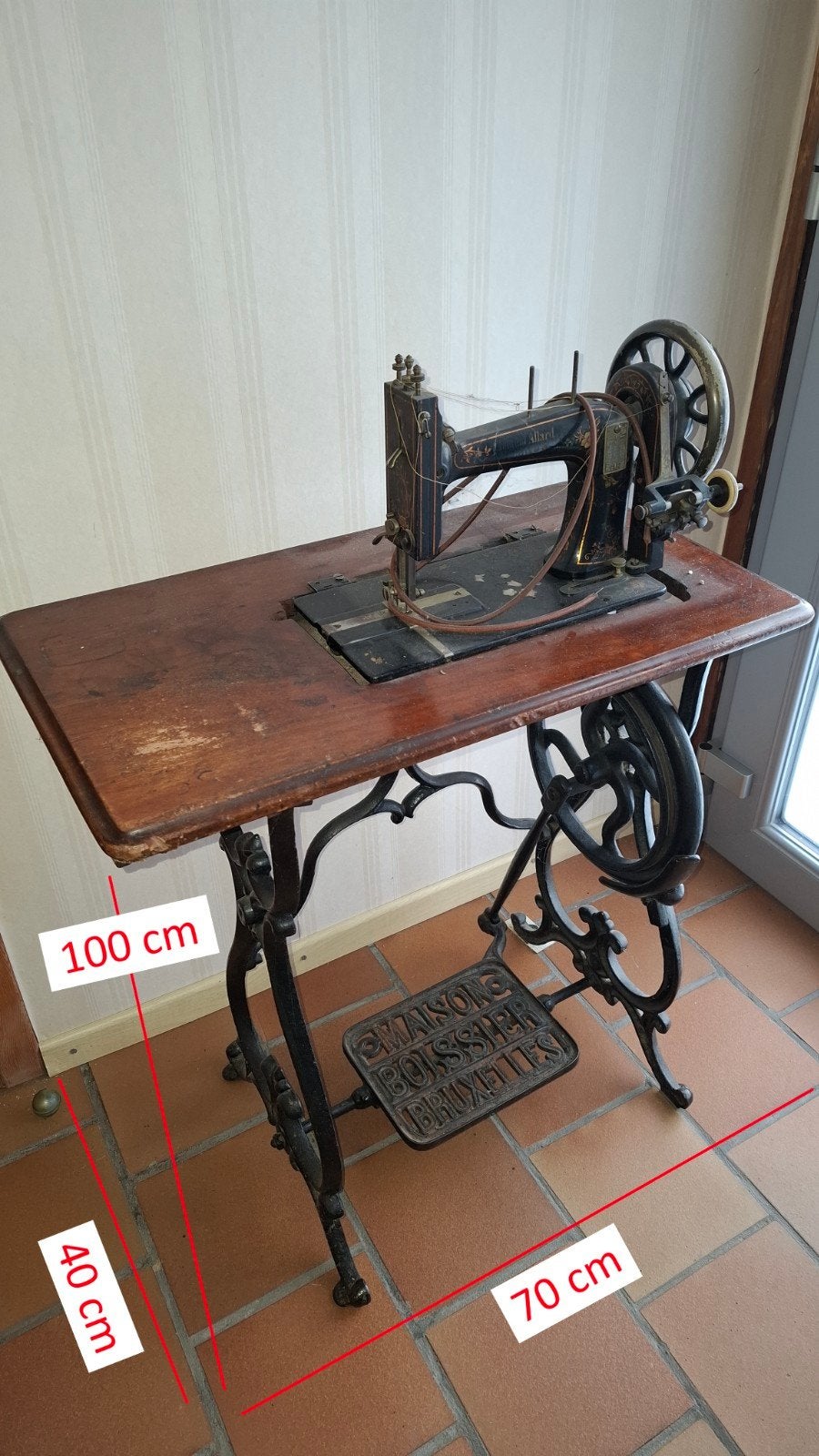 machine à coudre à  pédale - Clément Allard Nivelles), Antiquités & Art, Enlèvement