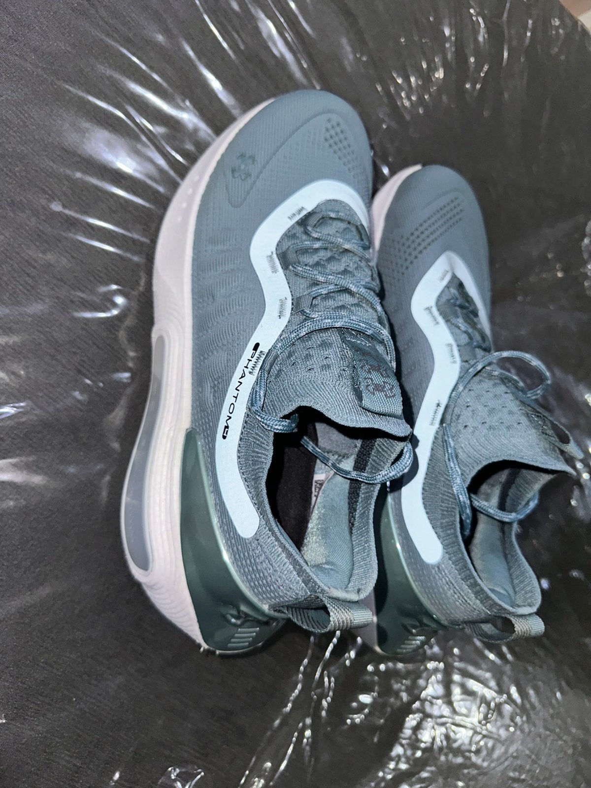 Baskets Under Armour, Ophalen of Verzenden, Zo goed als nieuw, Sneakers