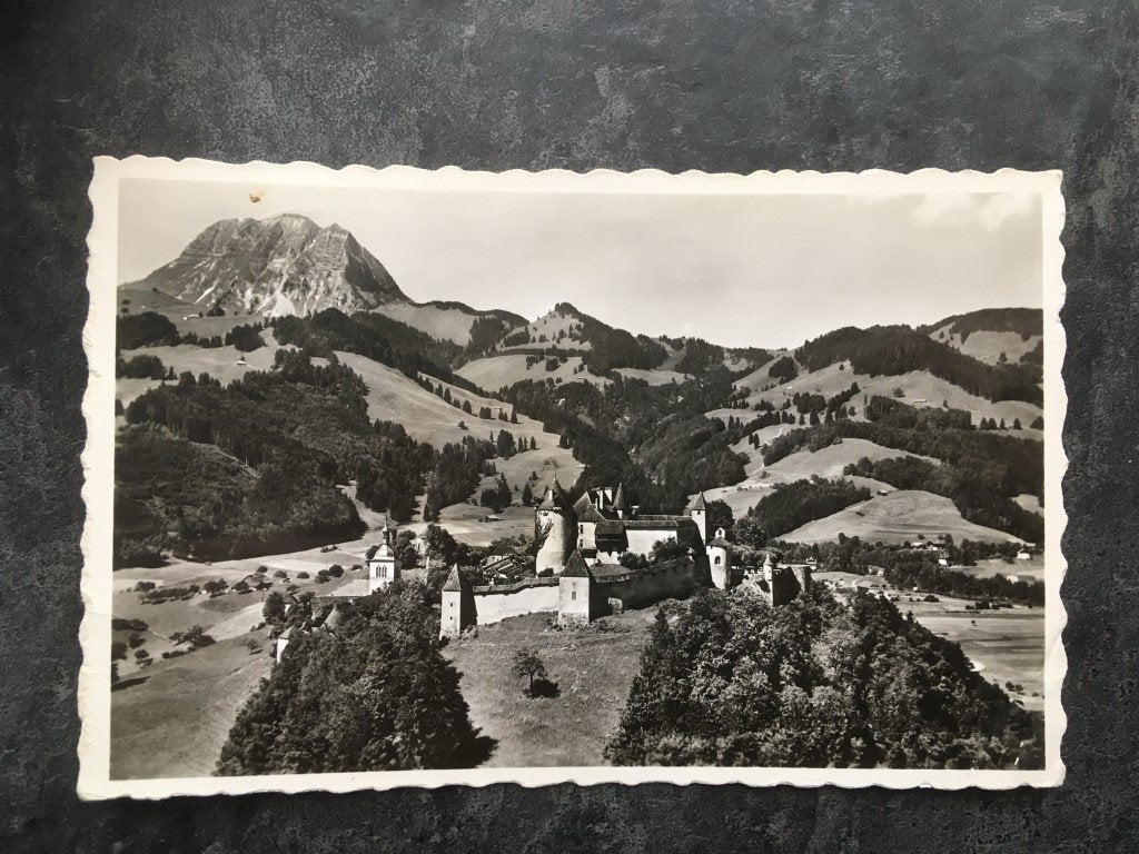 carte postale Gruyères - château et Moléson - Suisse, Enlèvement ou Envoi