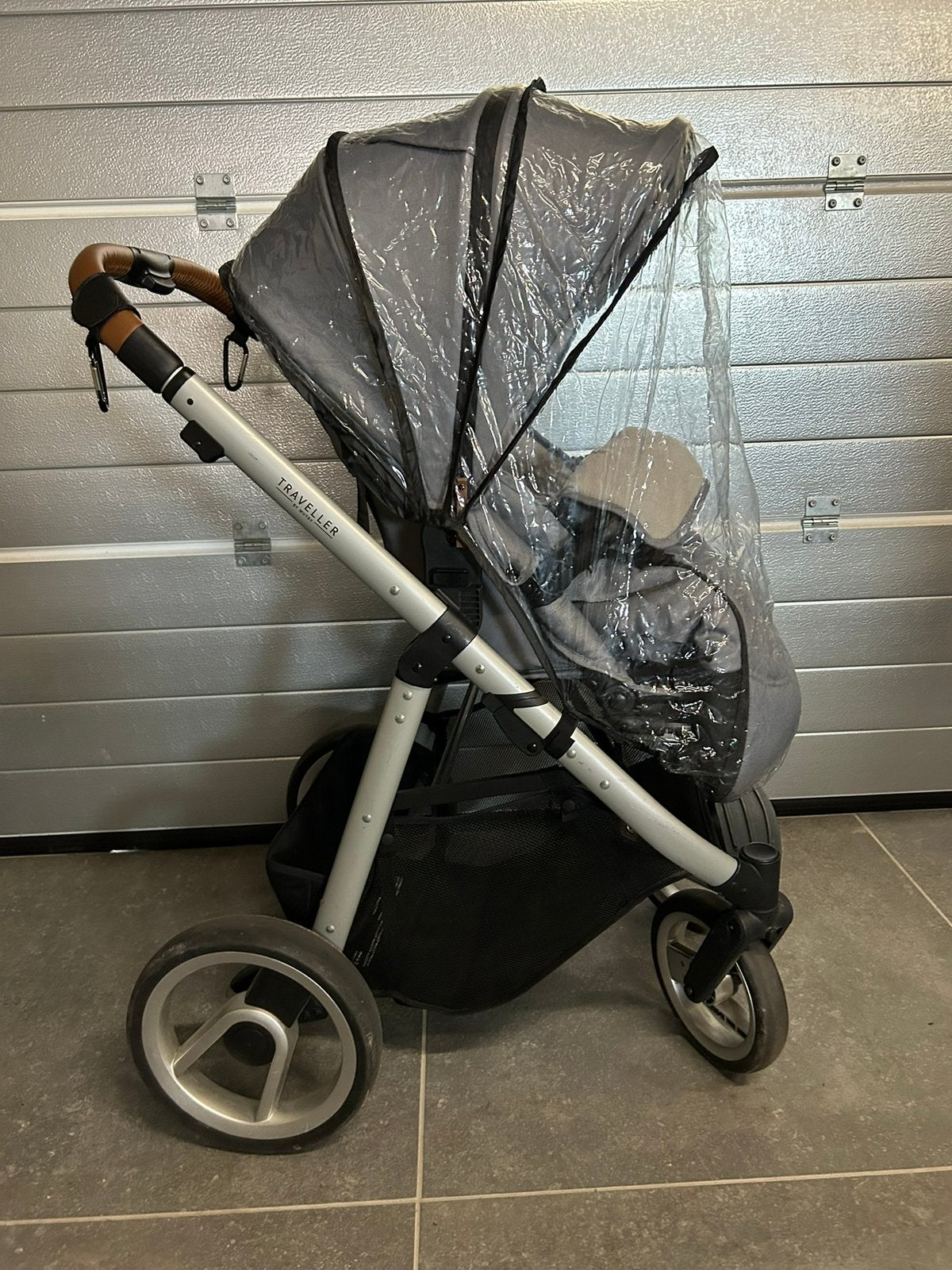 Wandelwagen, Kinderen en Baby's, Kinderwagens en Combinaties, Gebruikt, Mutsy, Verstelbare duwstang, Ophalen