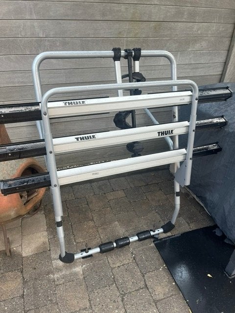 Thule Fietsendrager Clip-on (koffer) 3 fietsen, Auto diversen, Fietsendragers, Ophalen, 3 fietsen of meer, Zo goed als nieuw, Achterklepdrager