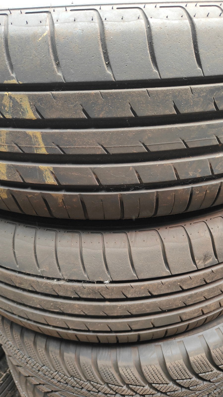 215/65r17 99v nexen 45€ per stuk met montage en balanceren, Ophalen