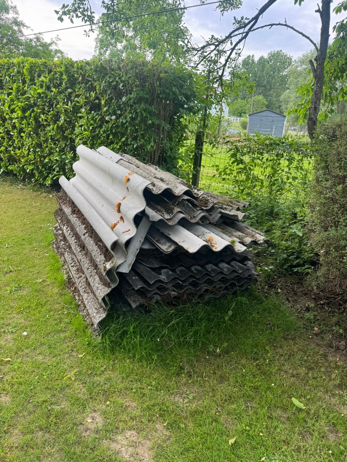 Eternit 180/100 à donner, Doe-het-zelf en Bouw, Kunststof, Gebruikt, Zwart, Overige typen