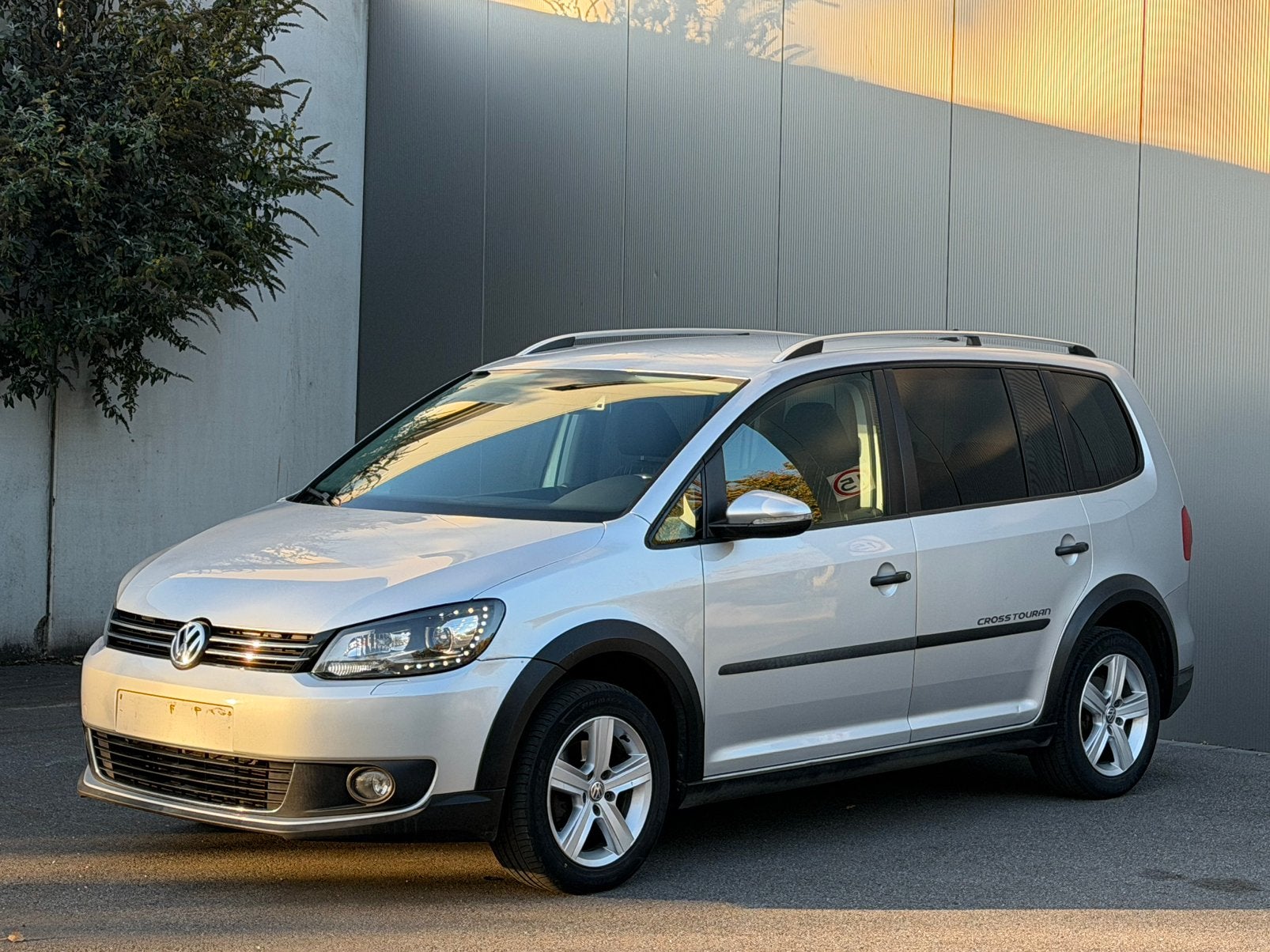 Volkswagen Cross Touran * 1.4 TSI * Trekhaak * 5Zit *, Autos, Achat, https://public.car-pass.be/vhr/9894555e-be80-4f8d-8b09-3f283b50231a