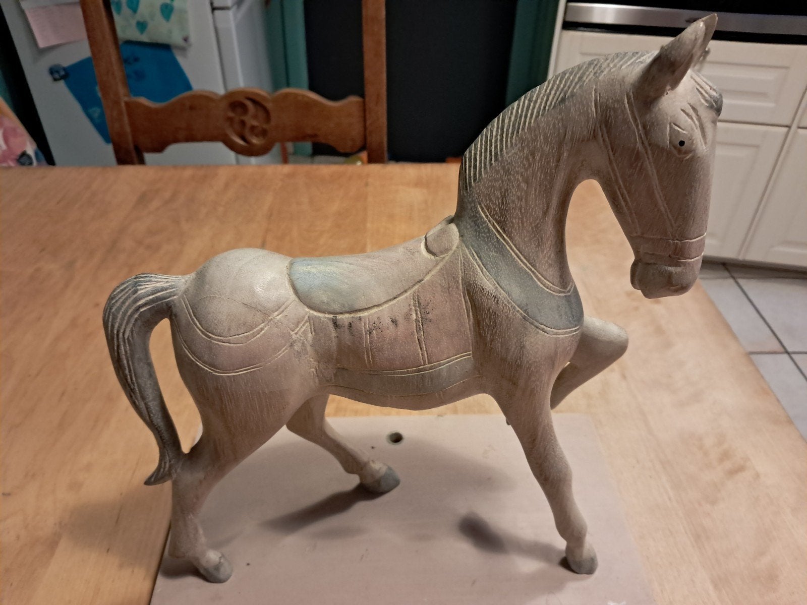 Cheval antique,  sculpté a la main,  19 ème  siècle, Paard