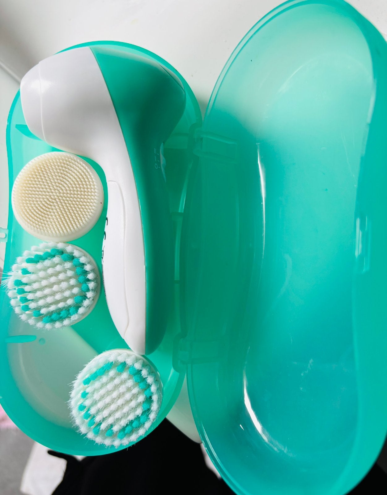 Brosse soin visage, Enlèvement, Neuf