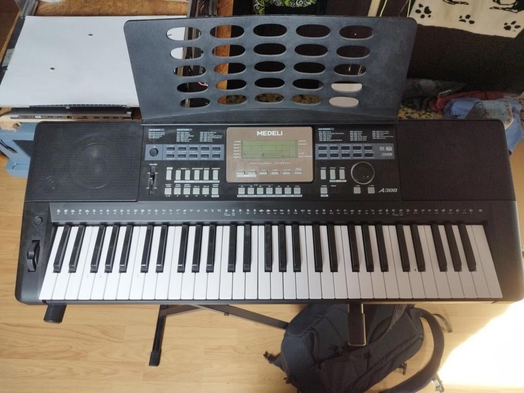 Modeli keyboard A300, Muziek en Instrumenten, Ophalen of Verzenden, Zo goed als nieuw, 61 toetsen, Medeli