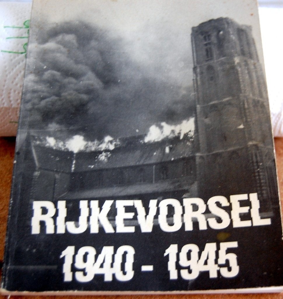 rijkevorsel 1940-1945, Ophalen, Landmacht, Boek of Tijdschrift