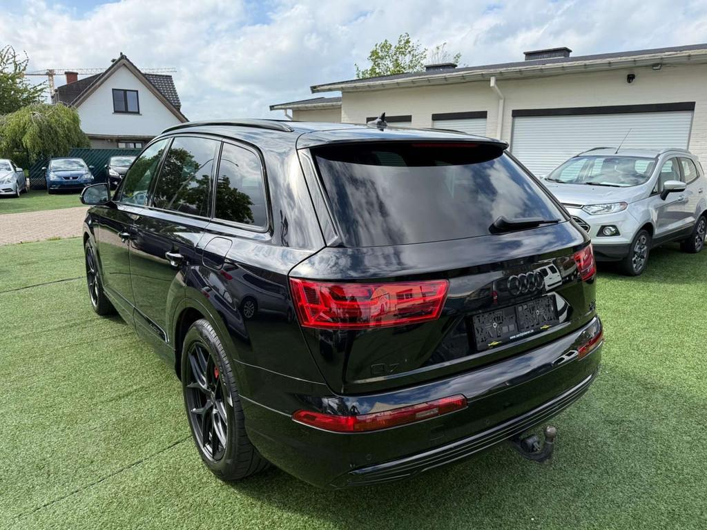 Audi Q7 e-tron 3.0 TDi V6 Quattro°S-LINE°PANO°374 PK° 50, Auto's, Audi, Automaat, Gebruikt, Zwart, Bedrijf