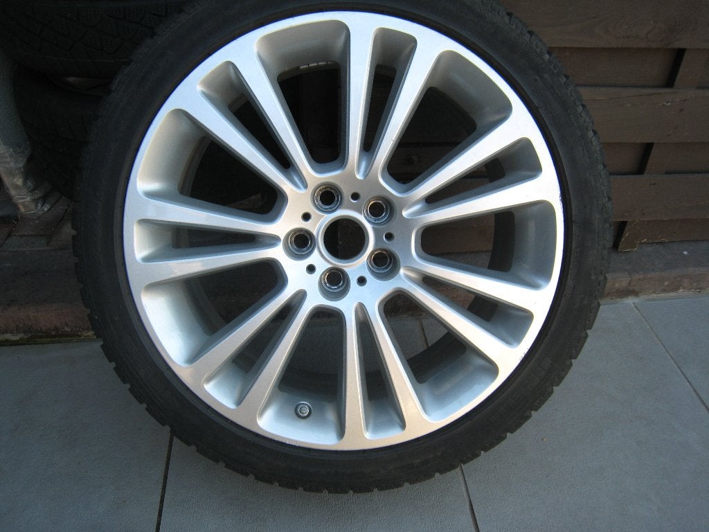 Winterbanden Jaguar XF 245/40R/19/98V, Auto-onderdelen, Banden en Velgen, Winterbanden, Personenwagen, Ophalen