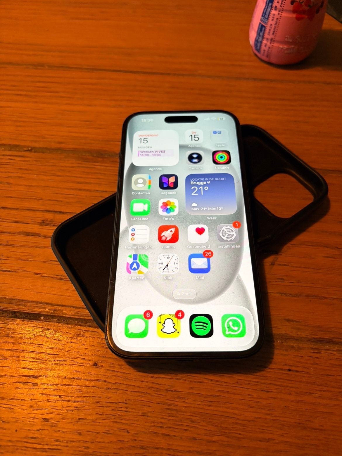 Zwarte iPhone 15 128 GB – 98% batterij, IPhone 15, Housse ou Sac, Noir, Chargement sans fil