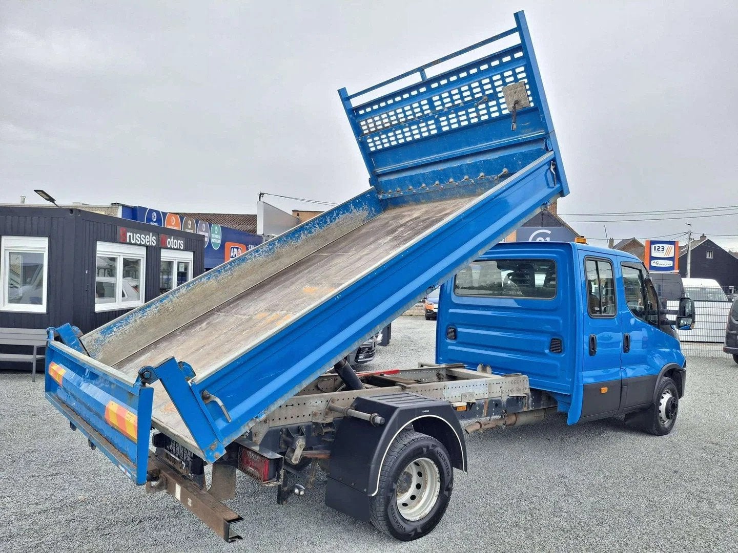 Iveco Daily 70C21 Hi-Matic 6places, Achat, Entreprise, Iveco, Noir