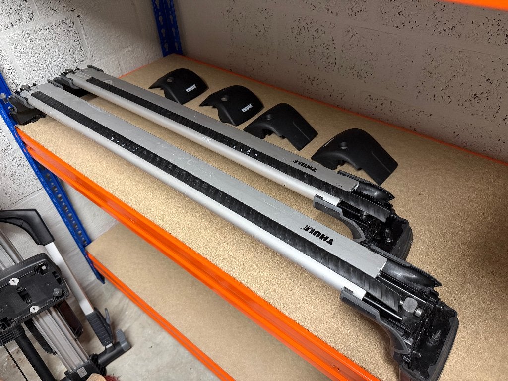 Thule WingBar Edge (Mercedes CLA), Auto diversen, Ophalen, Gebruikt