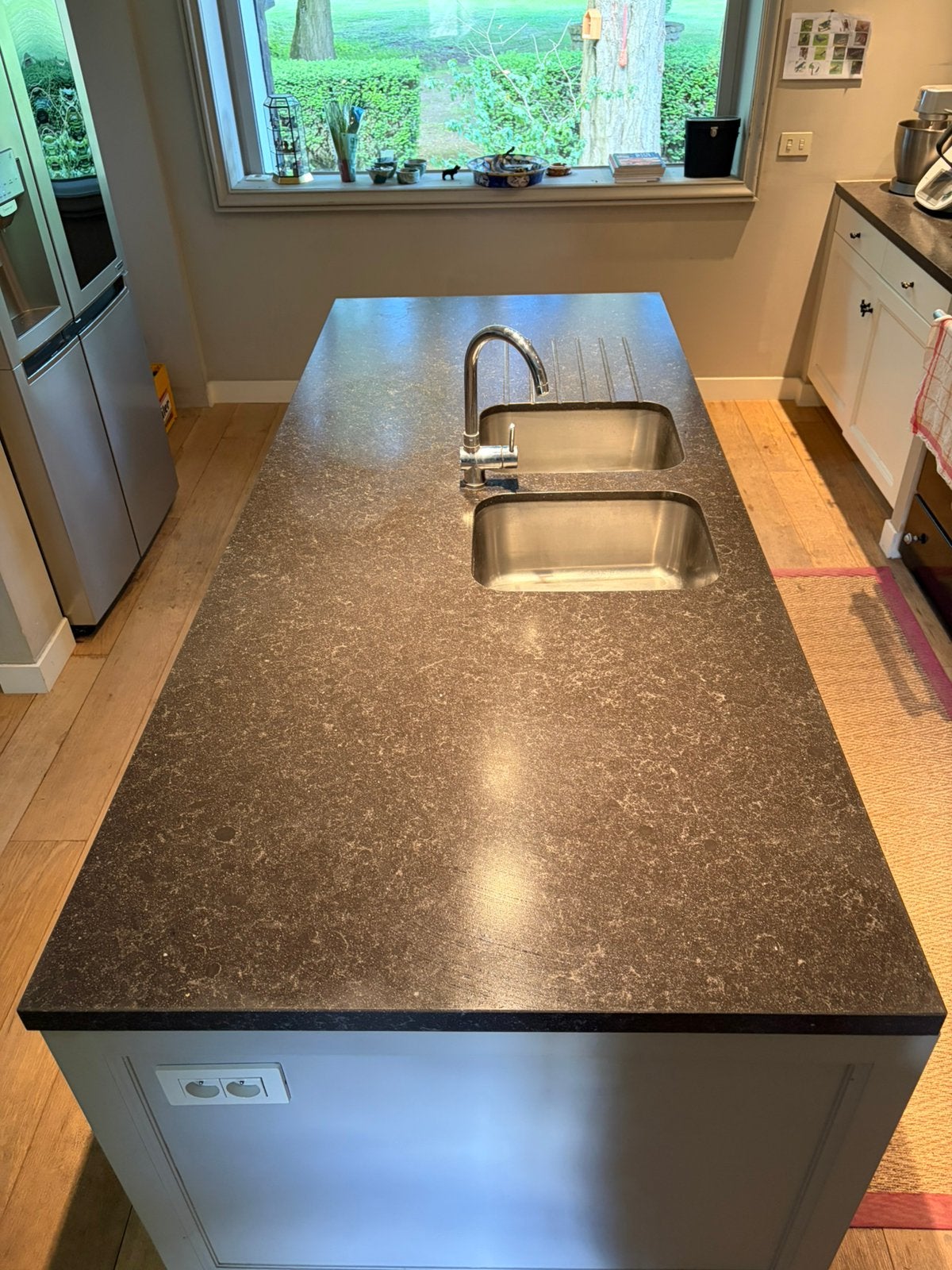 Îlot de cuisine avec four et lave-vaisselle Miele, Maison & Meubles, Cuisine | Cuisines complètes, Enlèvement, Utilisé, Granit ou Pierre
