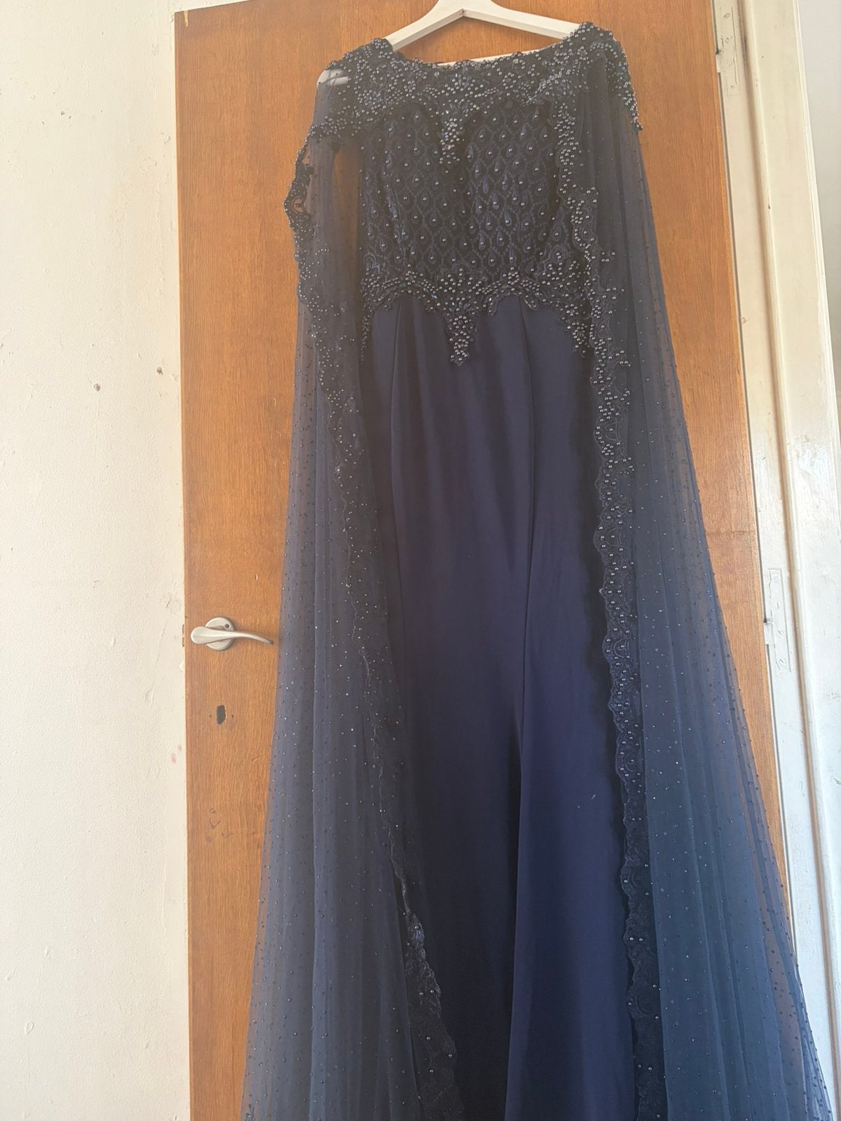 een donkerblauwe kleur avondjurk kleedje, Kleding | Dames, Gelegenheidskleding, Ophalen of Verzenden, Zo goed als nieuw