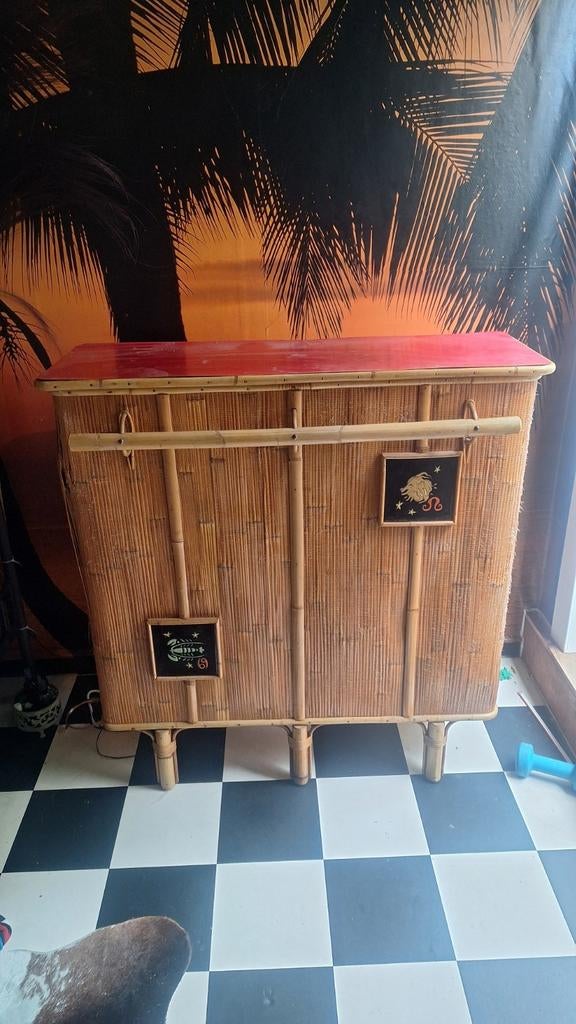 Tiki bar, Ophalen