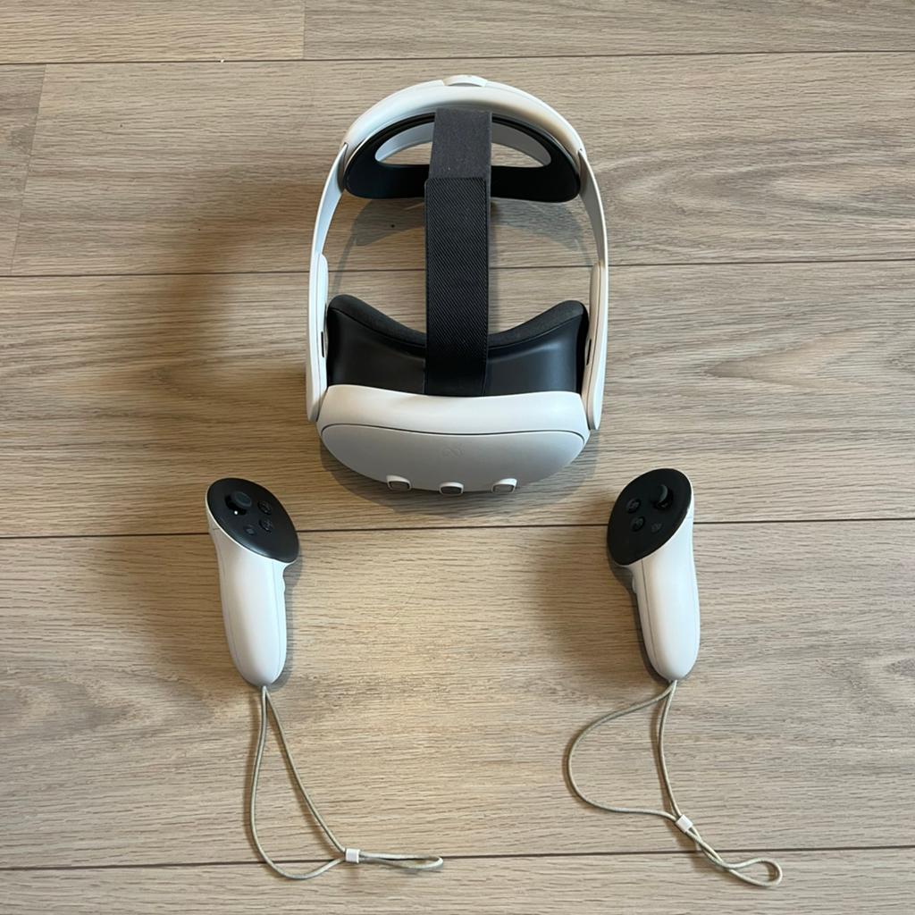 Oculus quest 3 + Elite strap, Games en Spelcomputers, Virtual Reality, Zo goed als nieuw, Ophalen
