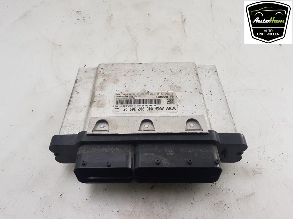 COMPUTER MOTOR Skoda Fabia III Combi (NJ5) (01-2014/12-2022), Gebruikt, Skoda