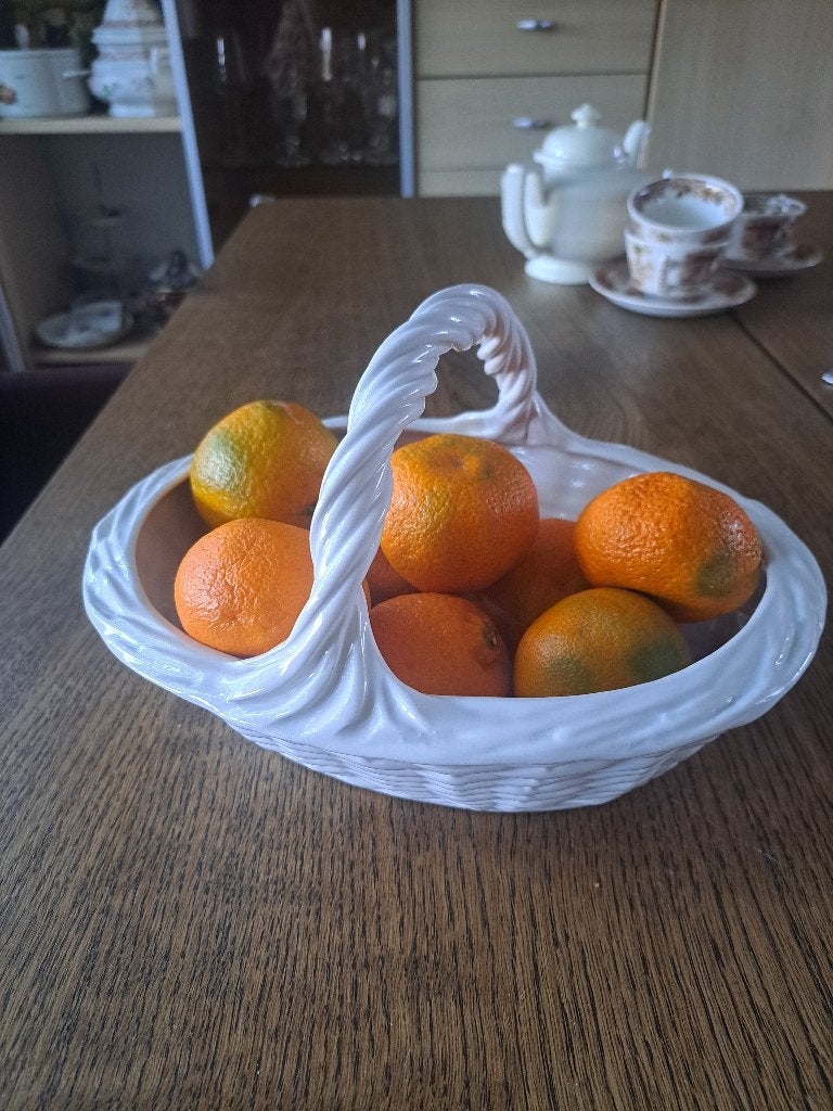vintage Italiaans gevlochten keramisch mandje (majolica), Ophalen of Verzenden