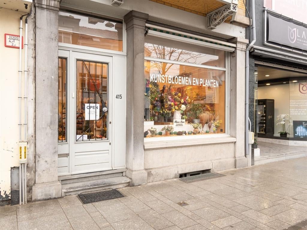 winkel te huur Bredabaan Merksem, Location, Espace commercial